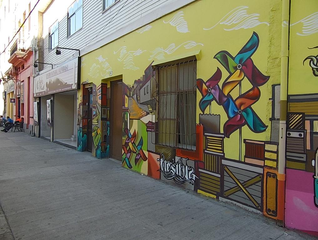 Hostal Tricontinental Valparaiso Bagian luar foto