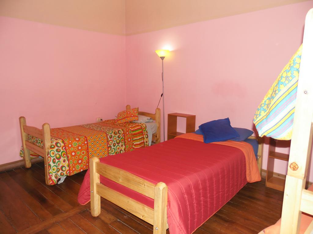 Hostal Tricontinental Valparaiso Ruang foto