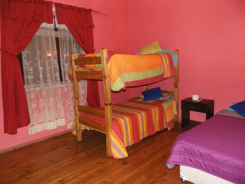 Hostal Tricontinental Valparaiso Ruang foto