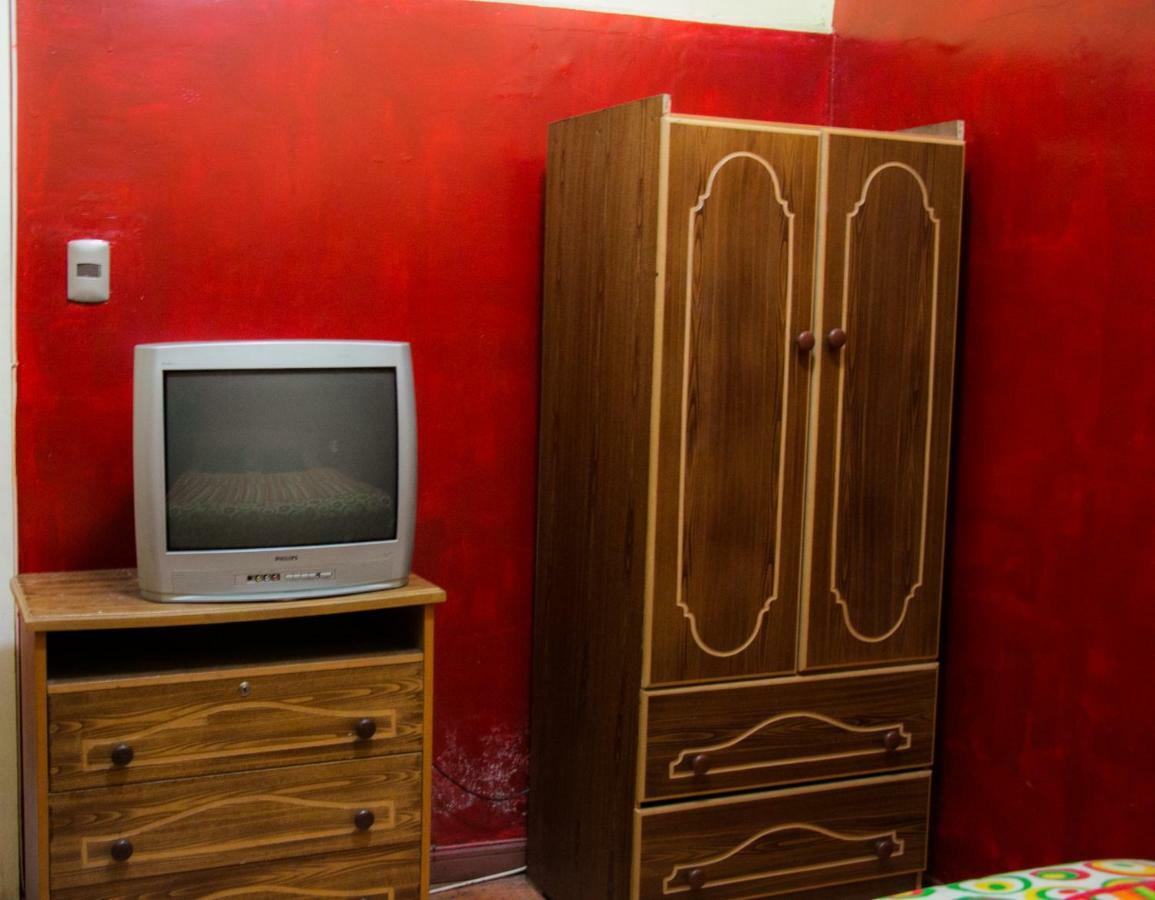 Hostal Tricontinental Valparaiso Bagian luar foto